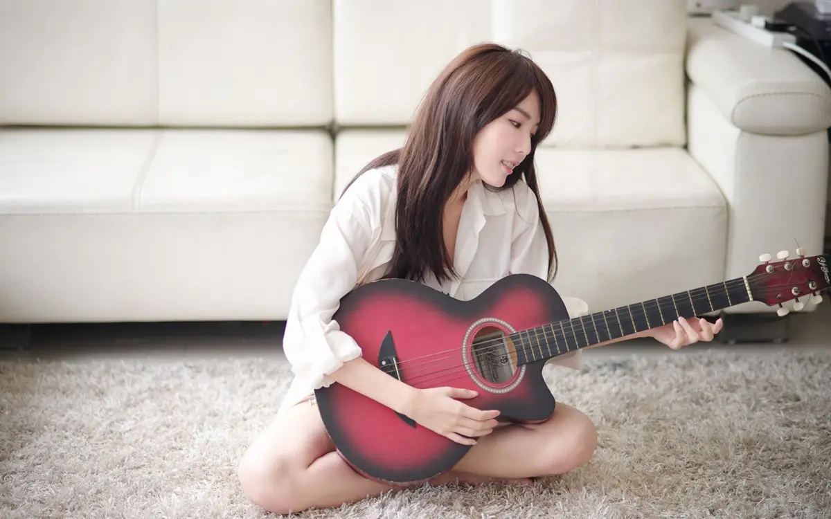 曲靖沈阳高端私人伴游佟丽娅