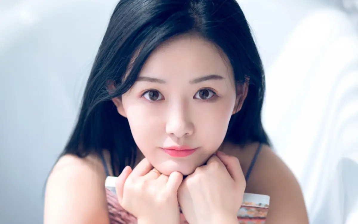 曲靖哈尔滨私人伴游燕子