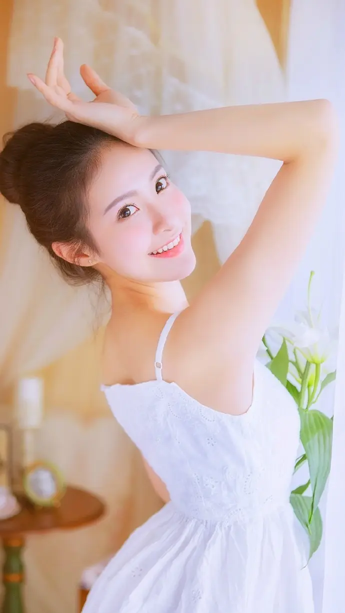 曲靖桂林私人伴游佳琪的联系方式